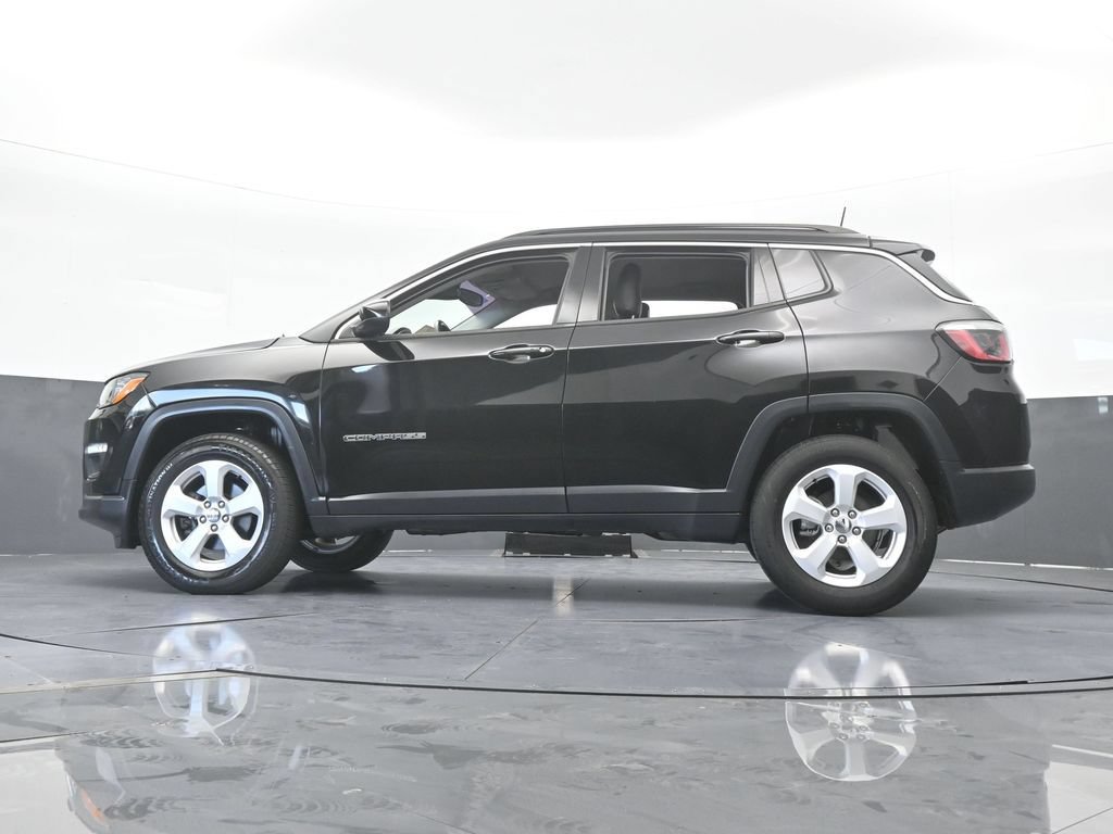 Used 2018 Jeep Compass Latitude w/ Popular Equipment Group AWD/4WD image 59