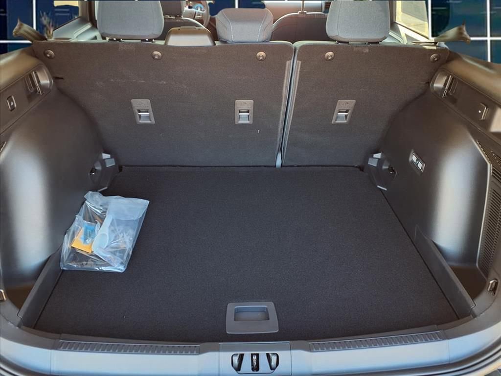 New 2025 Ford Bronco Sport Heritage w/ Convenience Package image 25