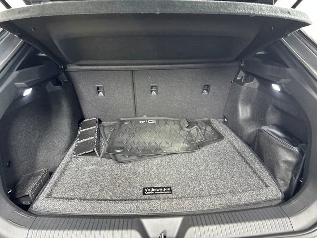 Used 2024 Volkswagen ID.4 Pro image 26