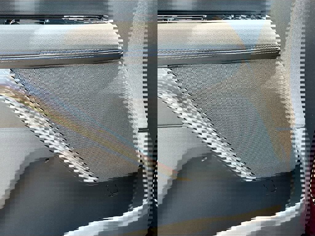 New 2025 Cadillac Escalade IQ Luxury 1 w/ Smart Trailering package AWD/4WD image 19