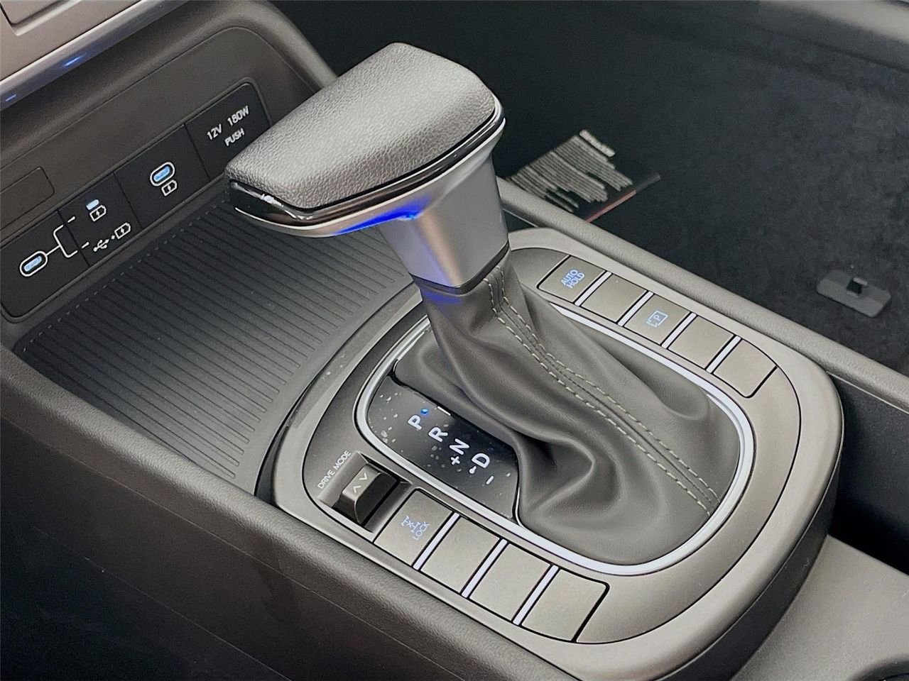 New 2026 Hyundai Kona SE AWD/4WD image 17