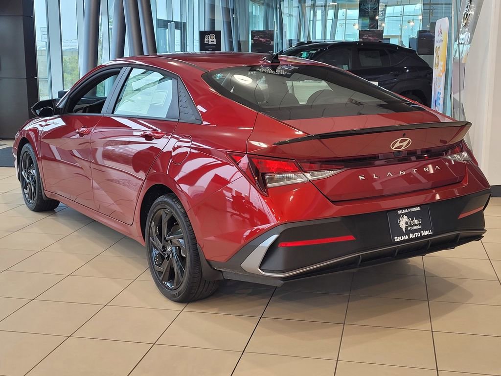 New 2026 Hyundai Elantra Sport image 4