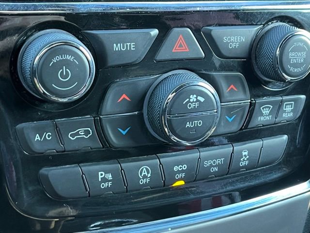 Used 2022 Jeep Grand Cherokee Laredo X image 36