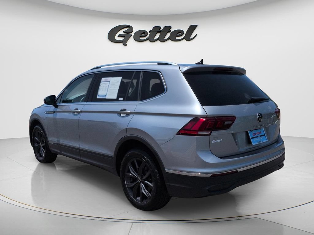 Used 2024 Volkswagen Tiguan SE AWD/4WD image 7