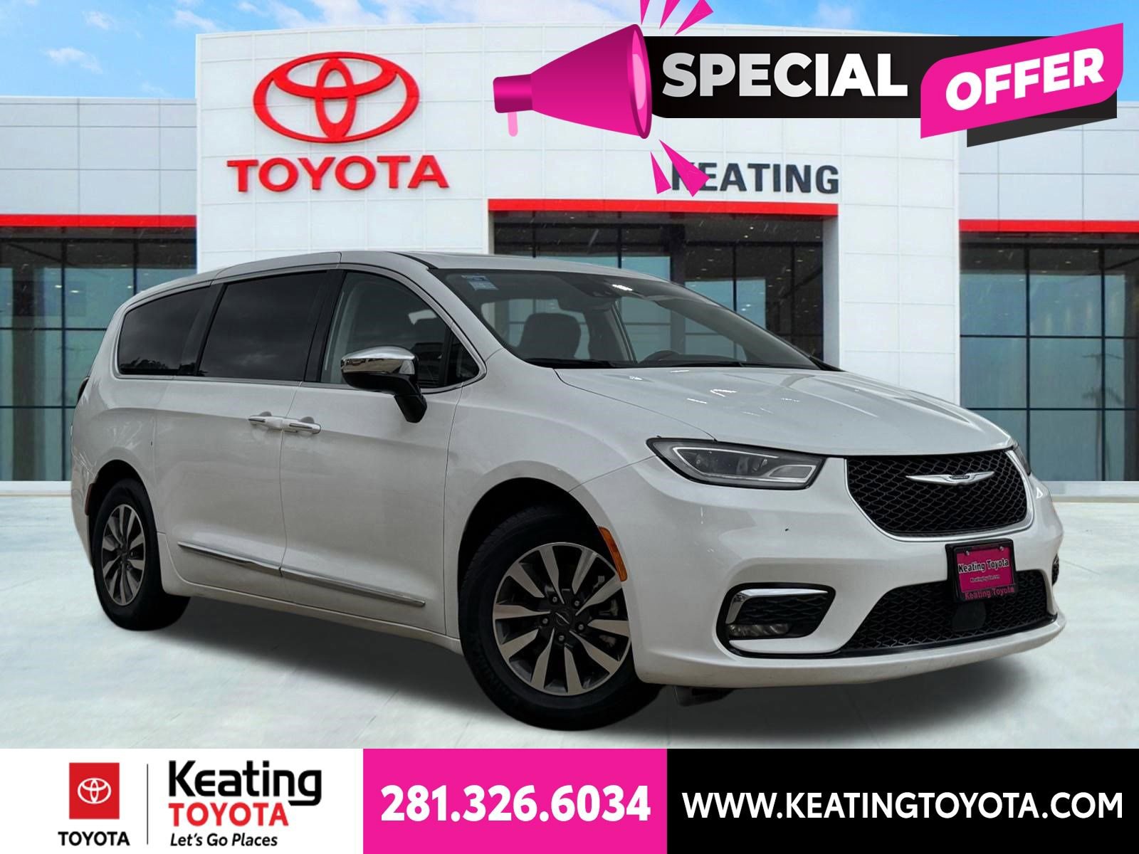 Used 2023 Chrysler Pacifica Limited FWD 360° Tour