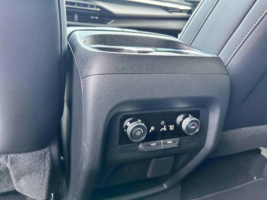 New 2027 Buick Enclave Preferred w/ Power Package FWD image 34