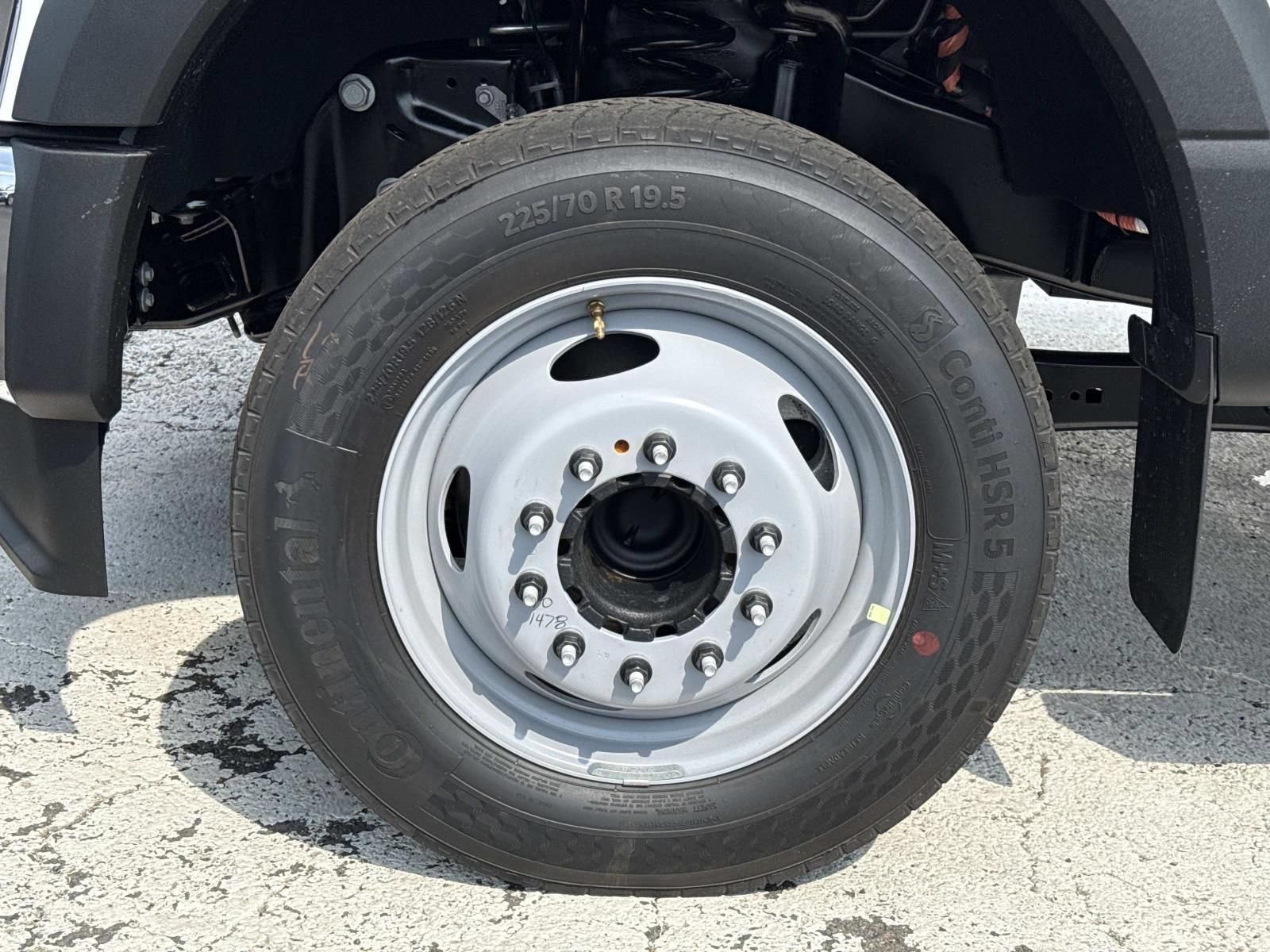 New 2026 Ford F450 XL RWD image 9