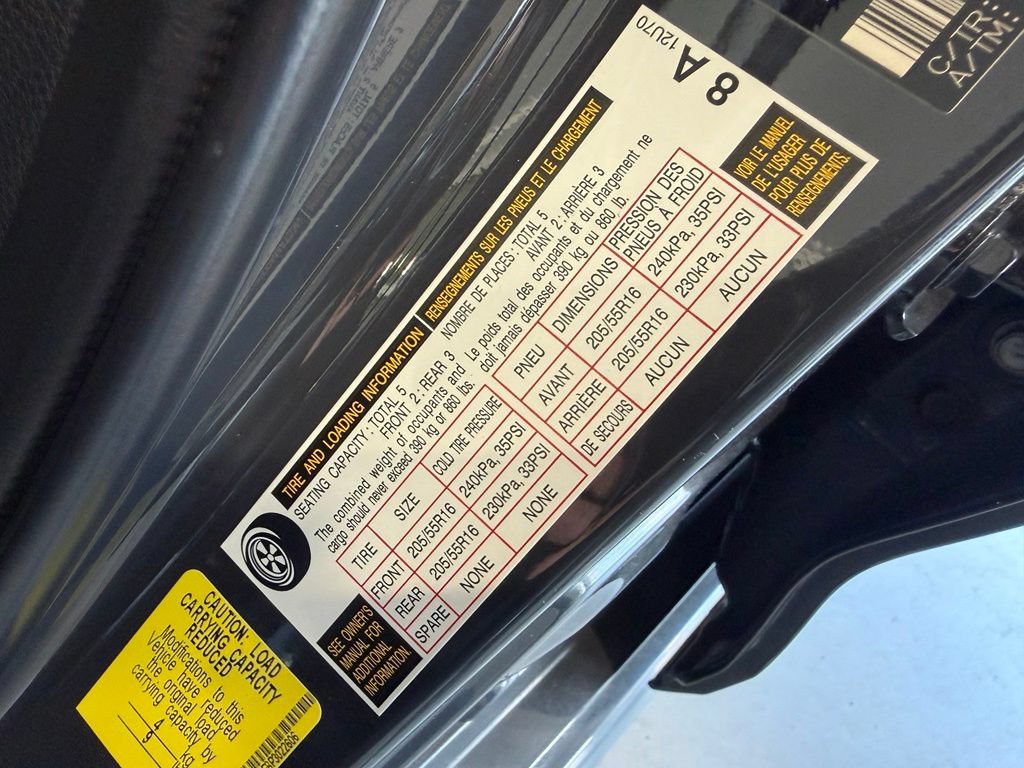 Used 2023 Toyota Corolla LE w/ Carpet Mat Package (TMS) FWD image 33