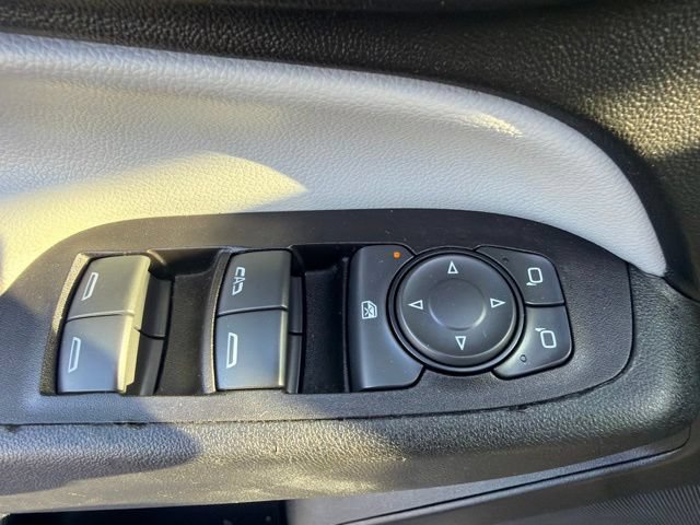 Used 2020 Chevrolet Equinox LS FWD image 21