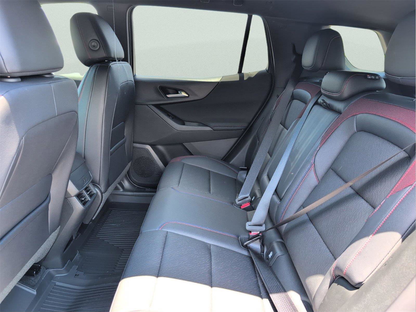 New 2026 Chevrolet Equinox RS w/ Safety and Technology Package FWD image 19