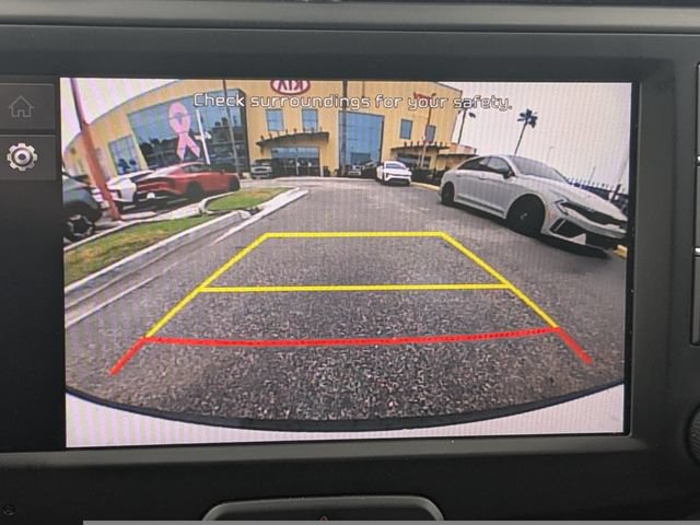 Certified 2025 Kia Soul LX w/ LX Technology Package FWD image 19