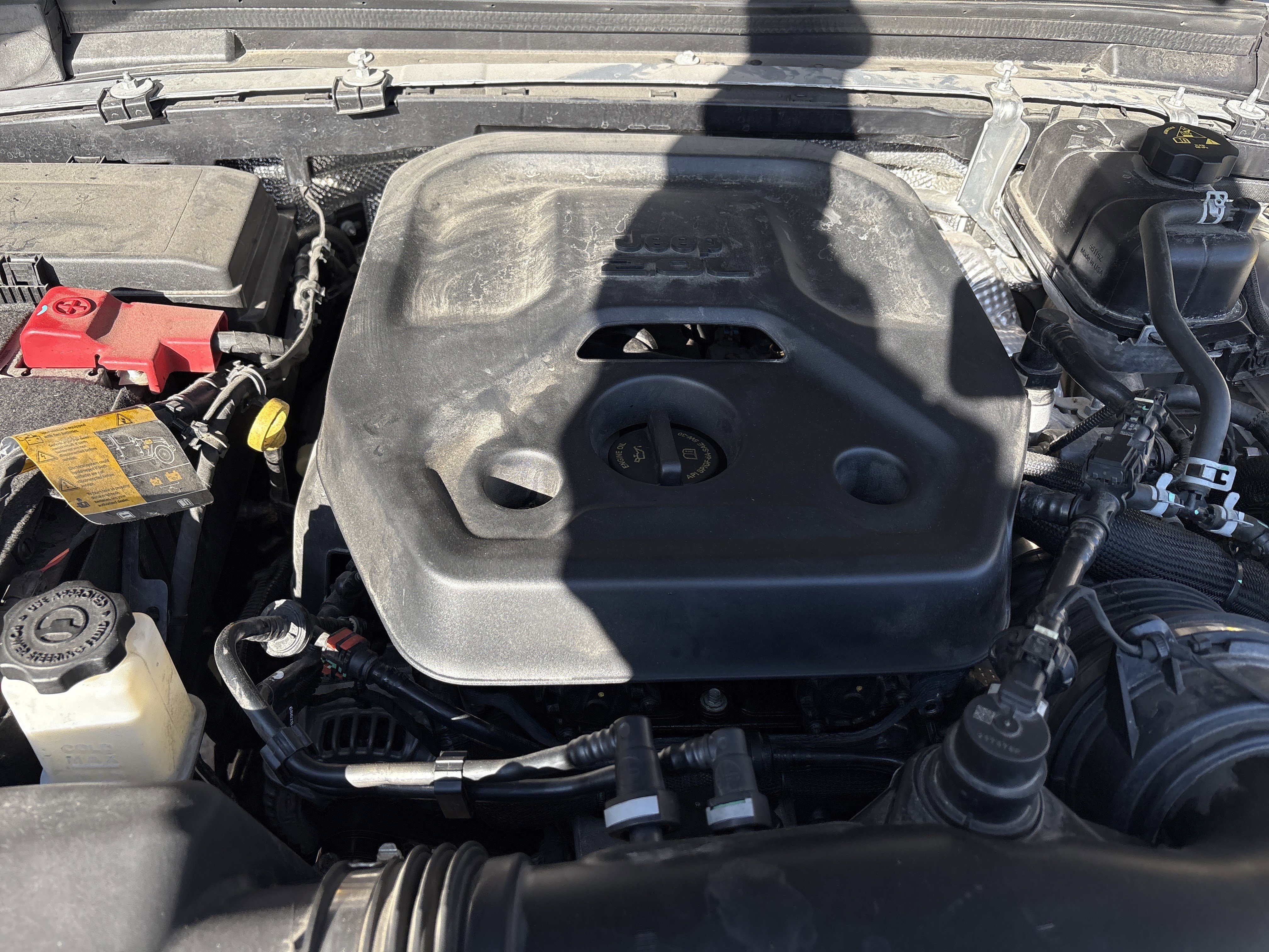 Used 2024 Jeep Wrangler Unlimited Sahara w/ Technology Group image 33