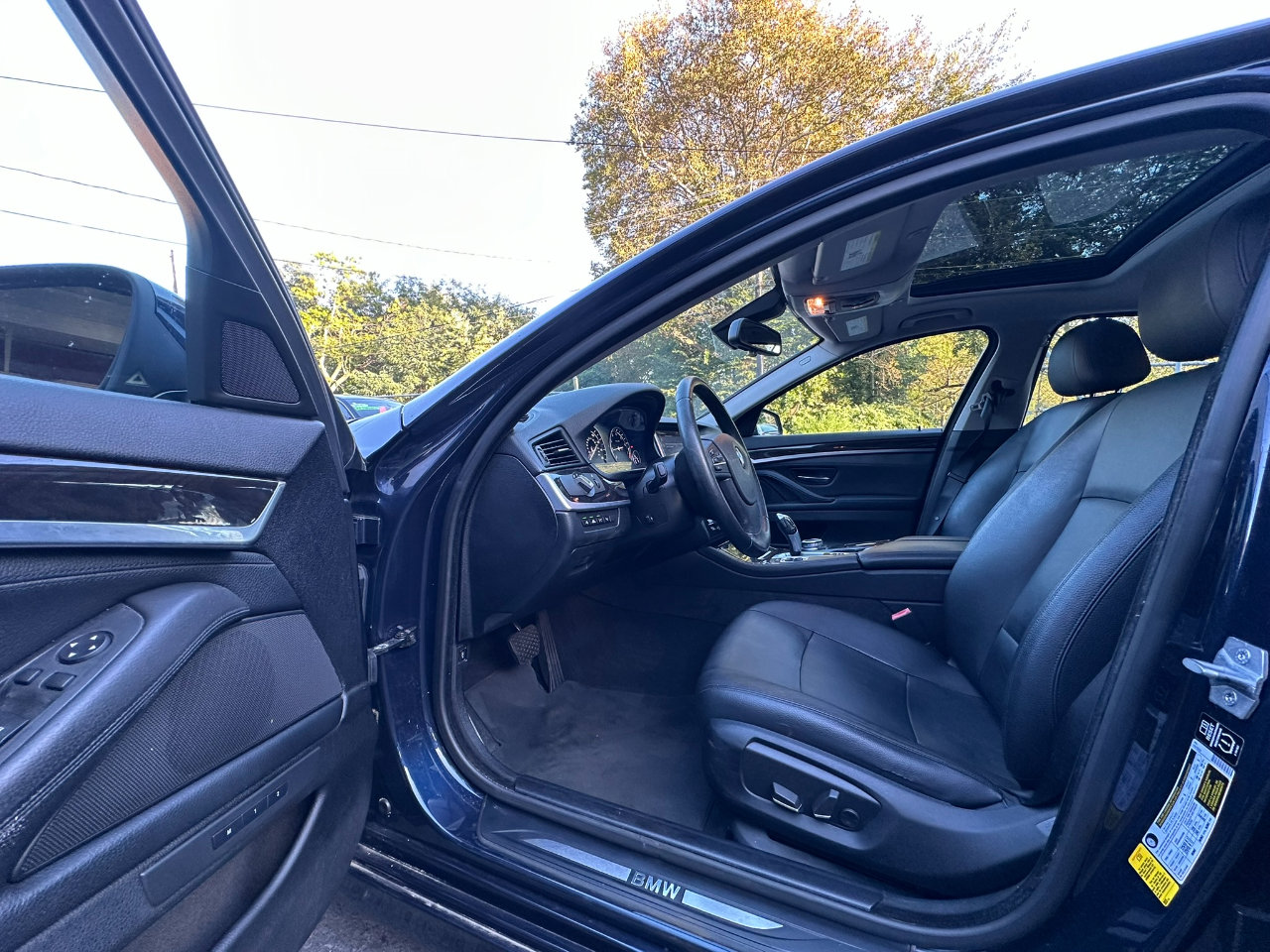 Used 2014 BMW 528i Sedan image 19