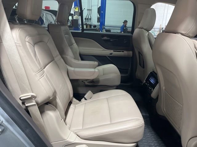 Used 2023 Lincoln Aviator Reserve w/ Elements Package Plus image 21