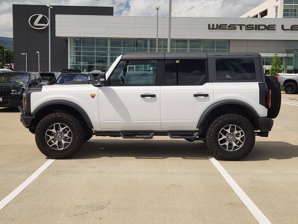 Used 2024 Ford Bronco Badlands AWD/4WD image 4