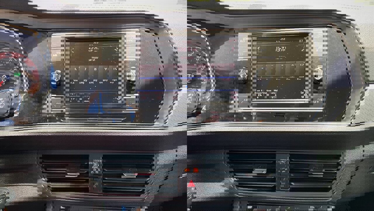 Used 2019 Volkswagen Jetta S w/ Driver Assistance Package FWD image 10