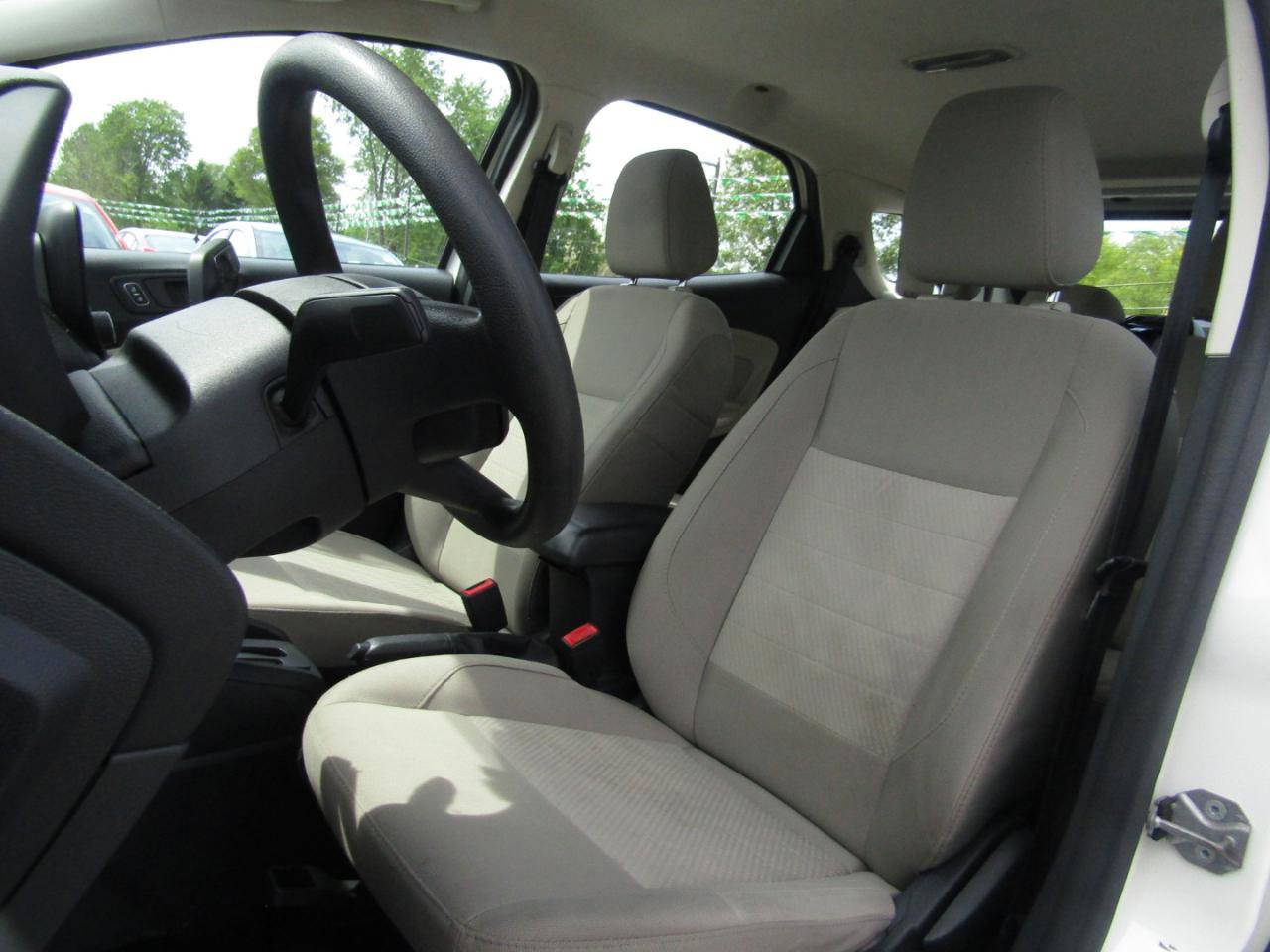 Used 2019 Ford EcoSport S FWD image 12