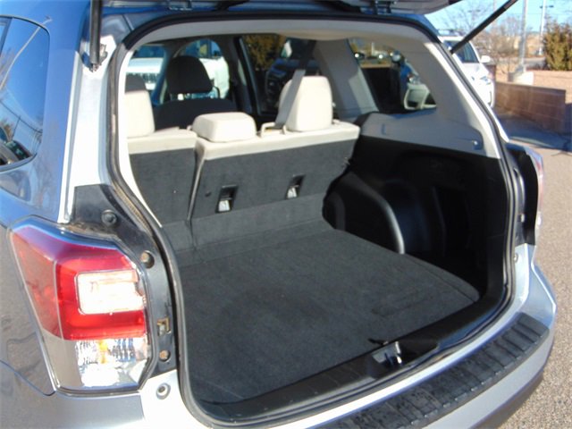 Used 2017 Subaru Forester 2.5i Premium w/ All-Weather Package image 25
