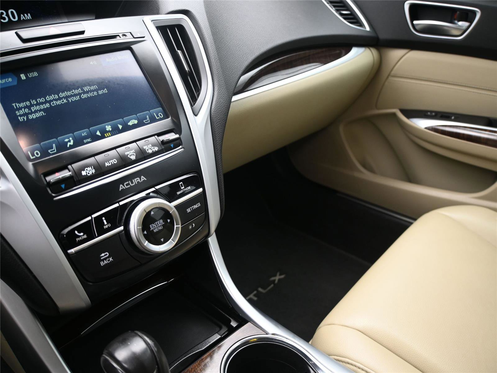 Used 2019 Acura TLX FWD image 4