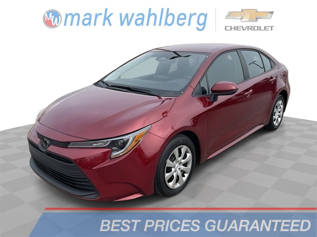 Used 2024 Toyota Corolla LE image 1