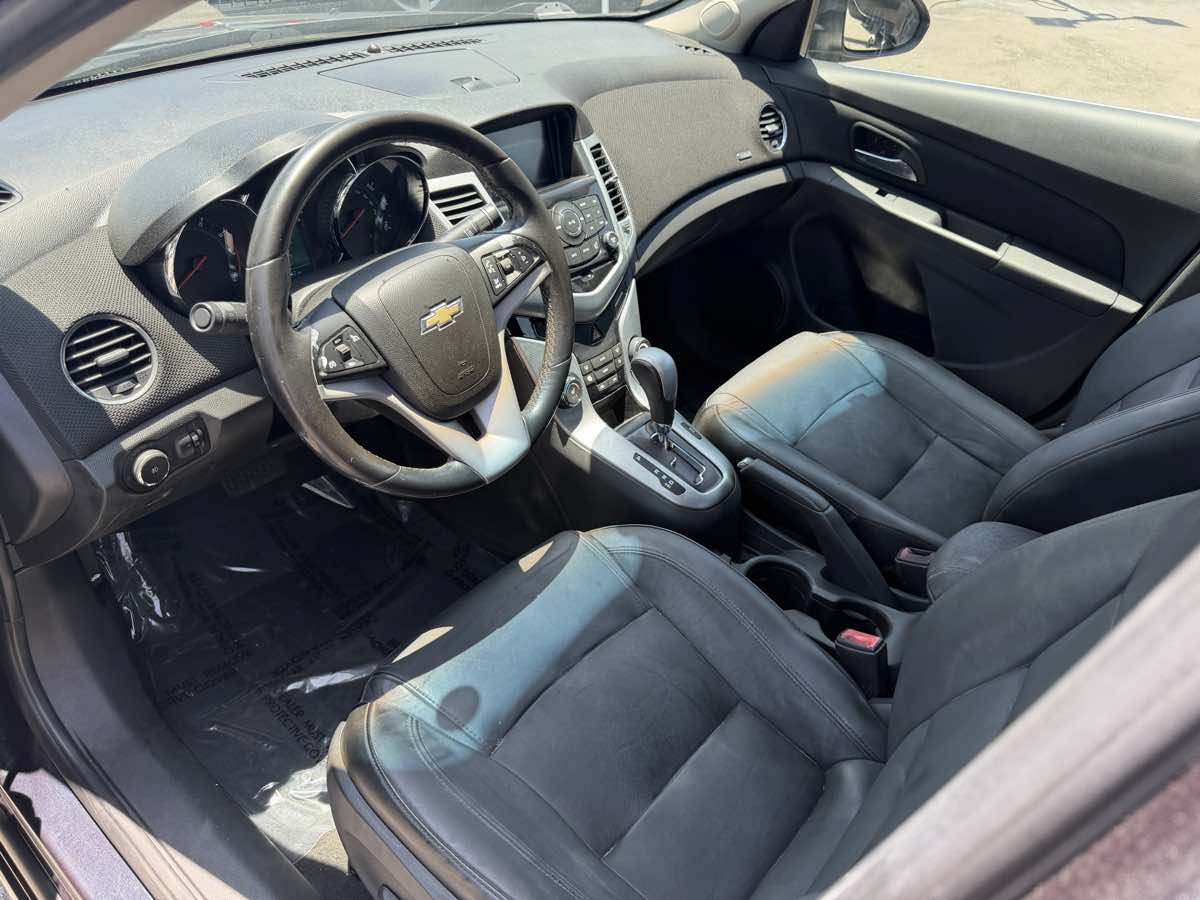 Used 2014 Chevrolet Cruze LTZ w/ RS Package FWD image 11
