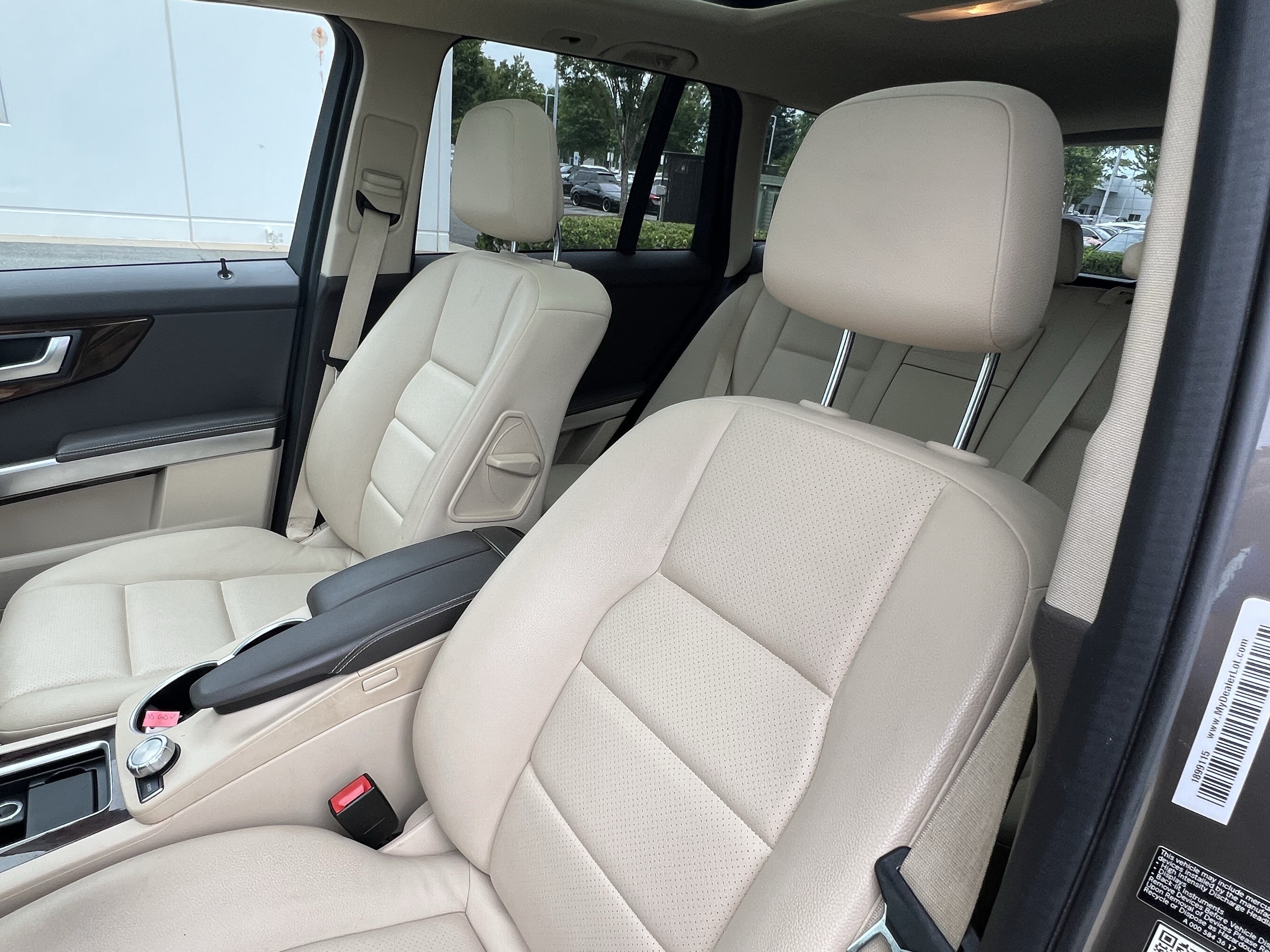 Used 2015 Mercedes-Benz GLK 250 BlueTEC 4MATIC image 16