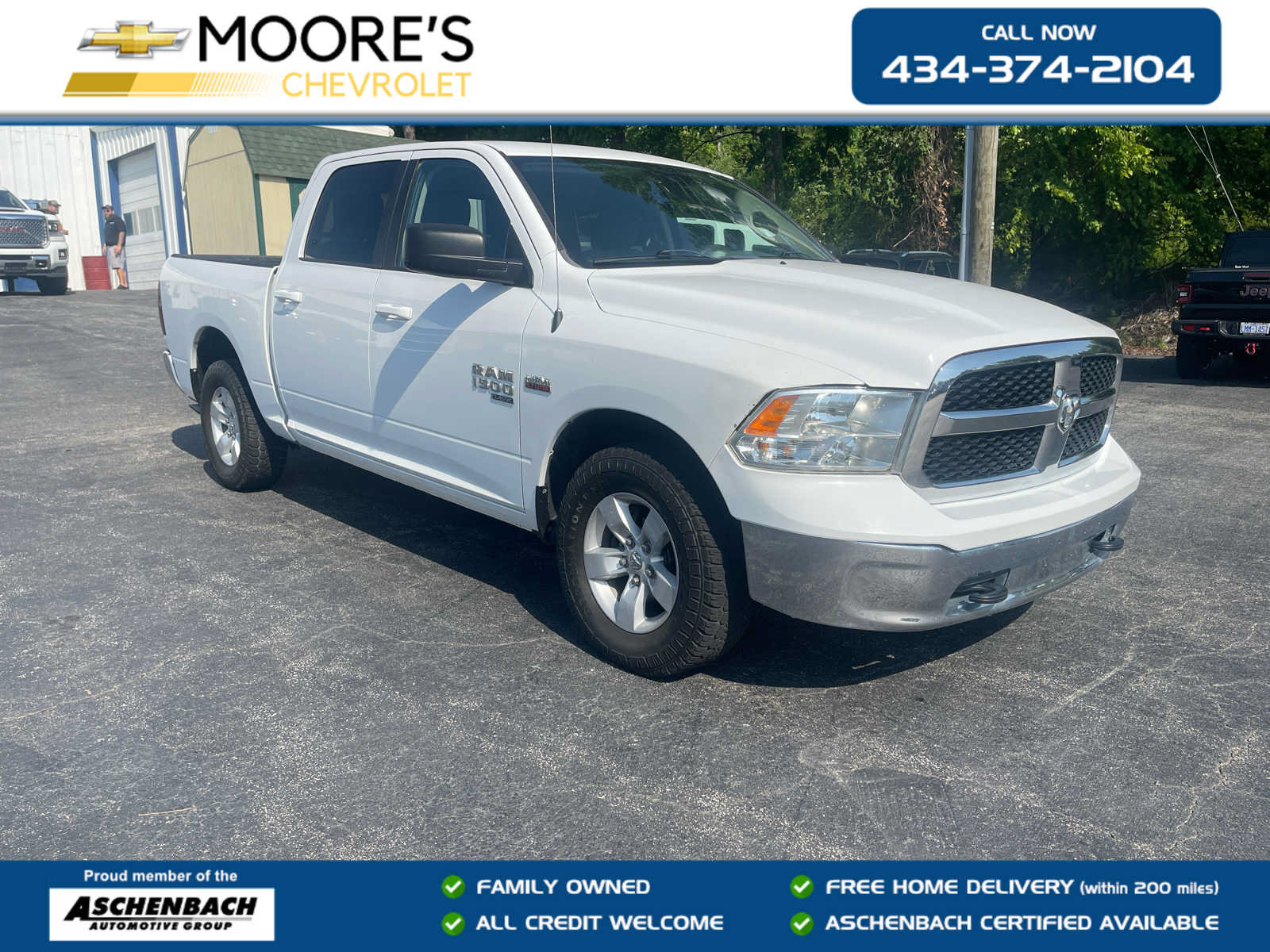 Used 2019 RAM 1500 Classic SLT w/ Protection Group AWD/4WD image 1