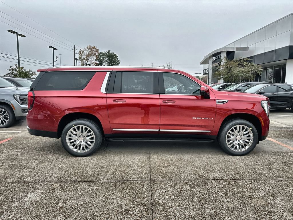 New 2026 GMC Yukon XL Denali w/ Advanced Technology Package image 10