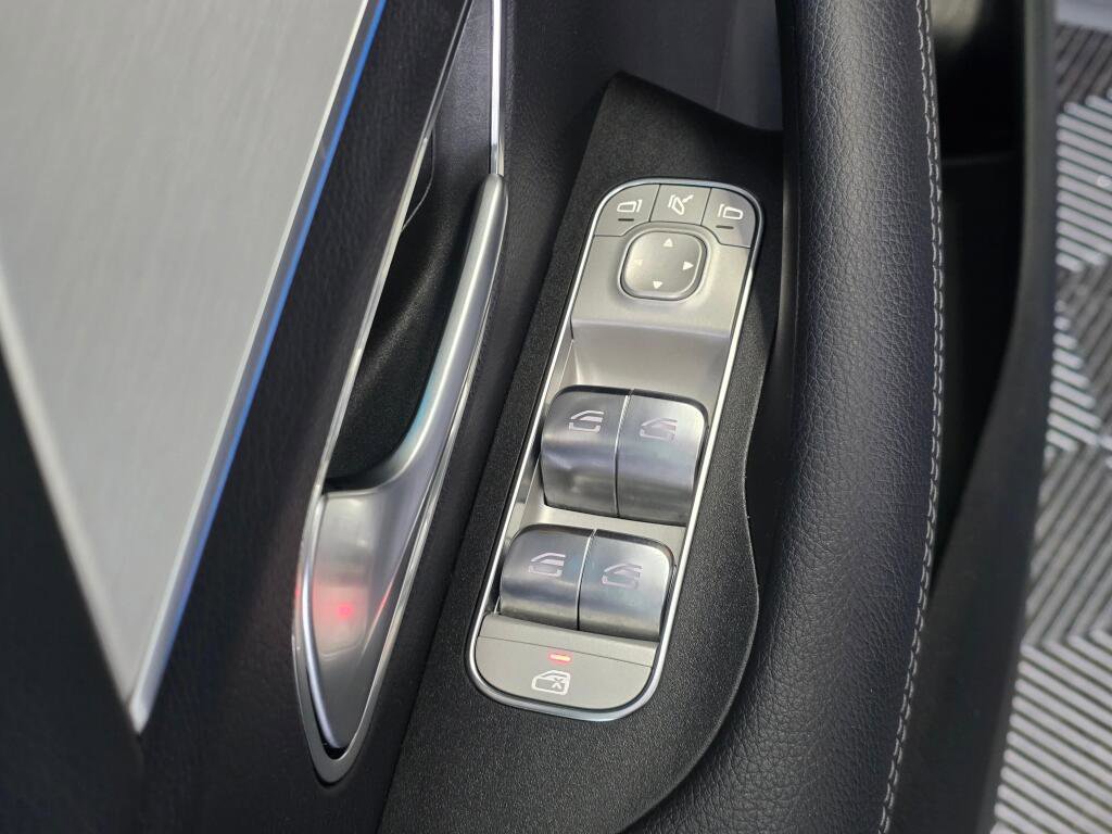 Used 2025 Mercedes-Benz GLE 350 4MATIC image 22