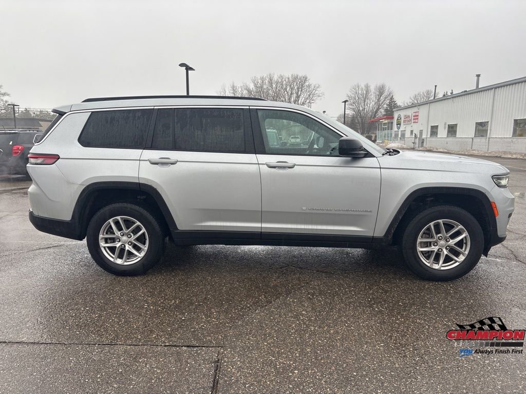 Used 2024 Jeep Grand Cherokee L Laredo image 8
