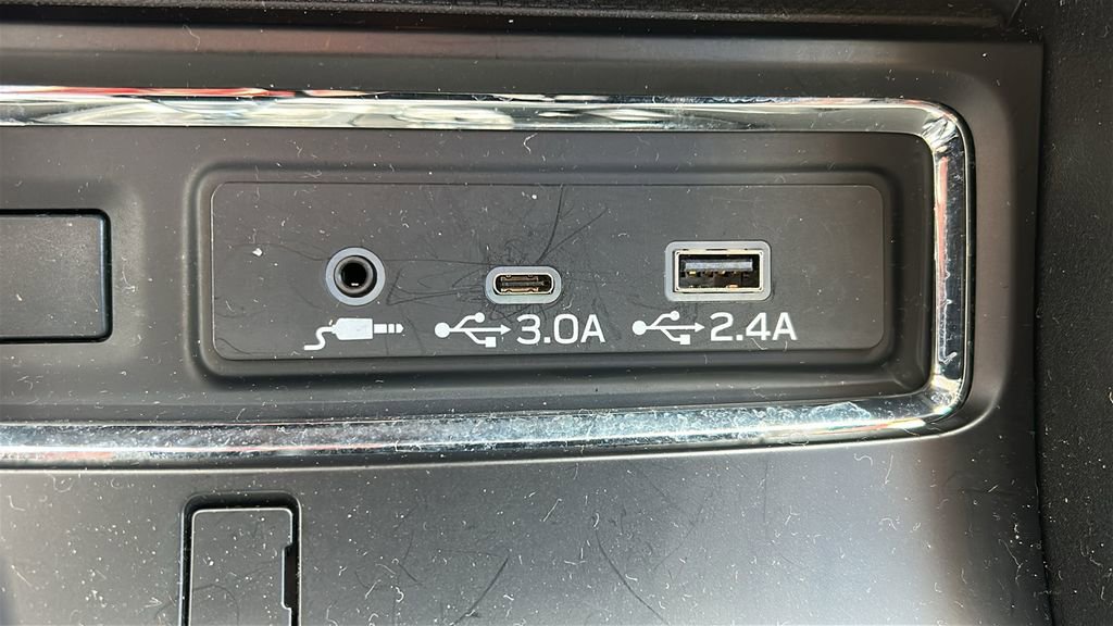 Used 2025 Subaru Ascent Premium image 20