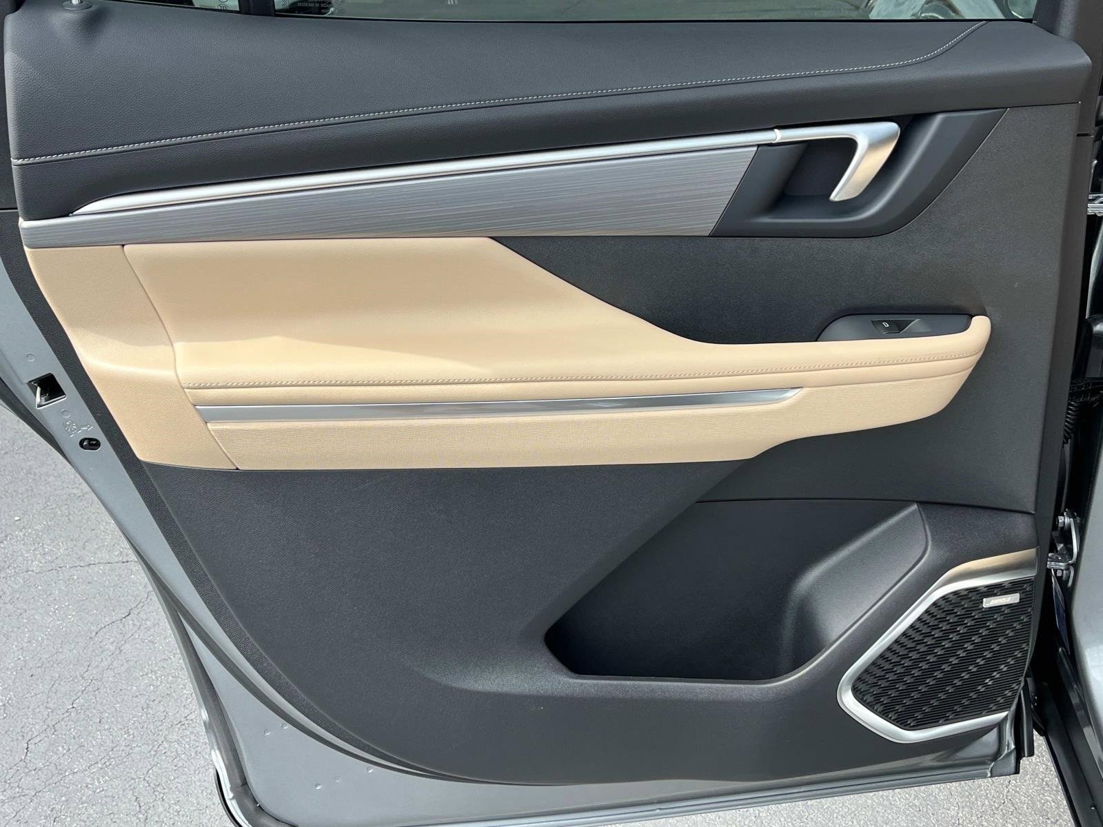 New 2026 Buick Enclave Preferred w/ Power Package image 19