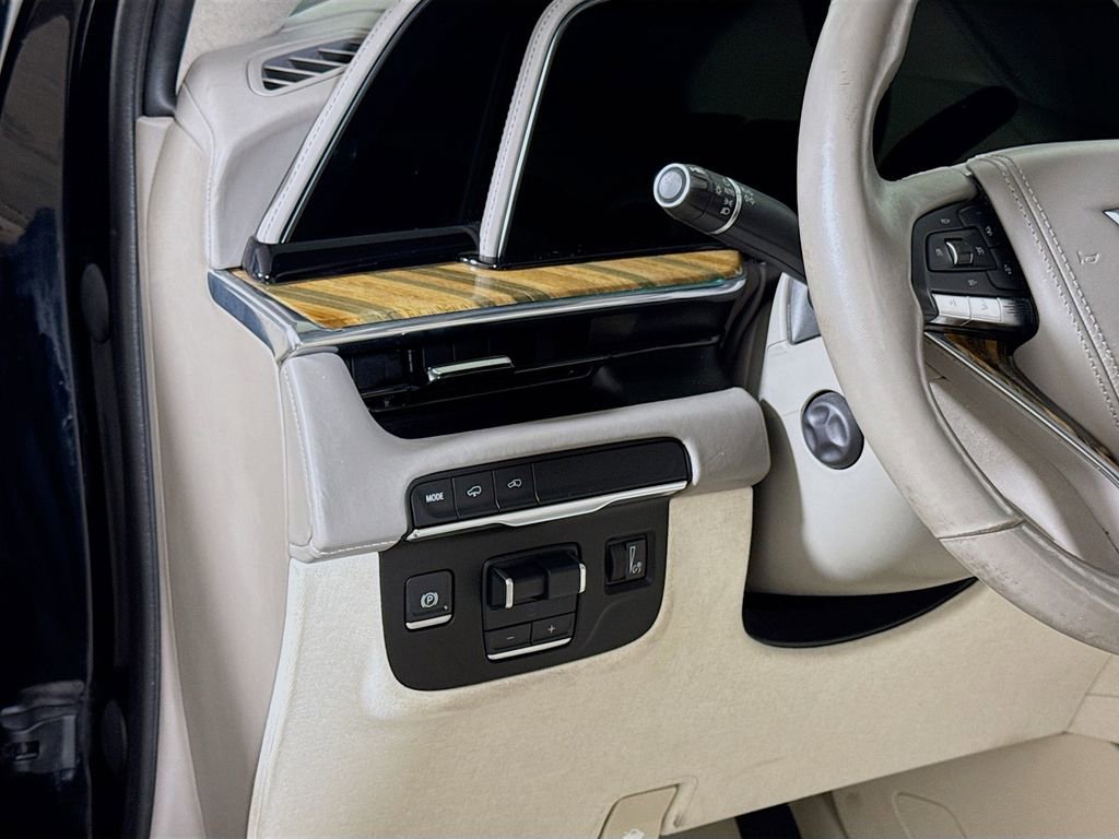 Used 2021 Cadillac Escalade Sport Platinum RWD image 8