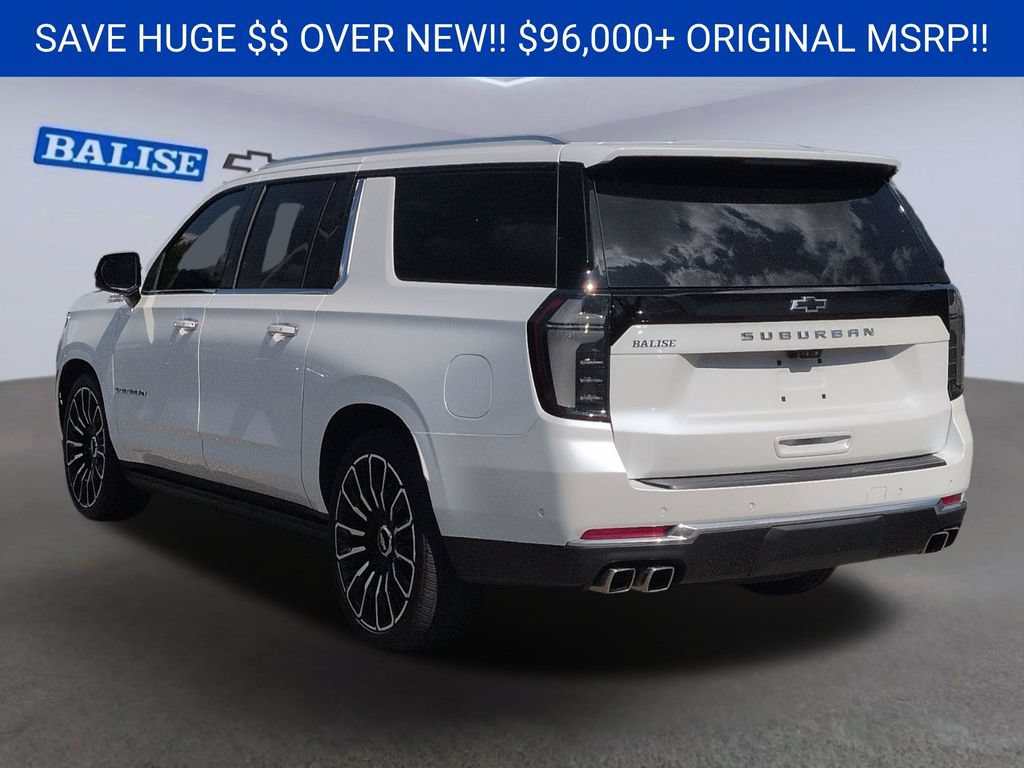 Certified 2025 Chevrolet Suburban High Country AWD/4WD image 6