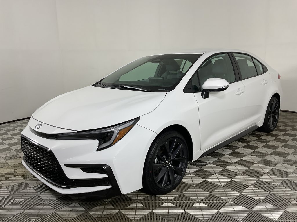 New 2026 Toyota Corolla SE FWD image 3