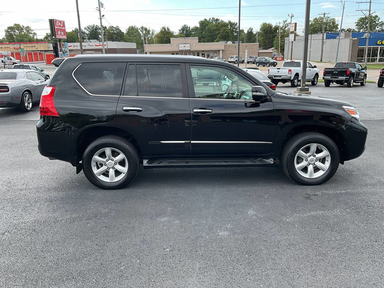 Used 2011 Lexus GX 460 Premium image 6