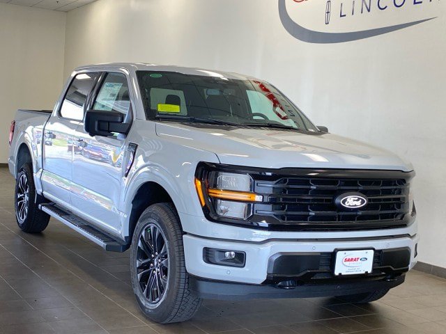 New 2026 Ford F150 XLT w/ Equipment Group 302A MID AWD/4WD image 2