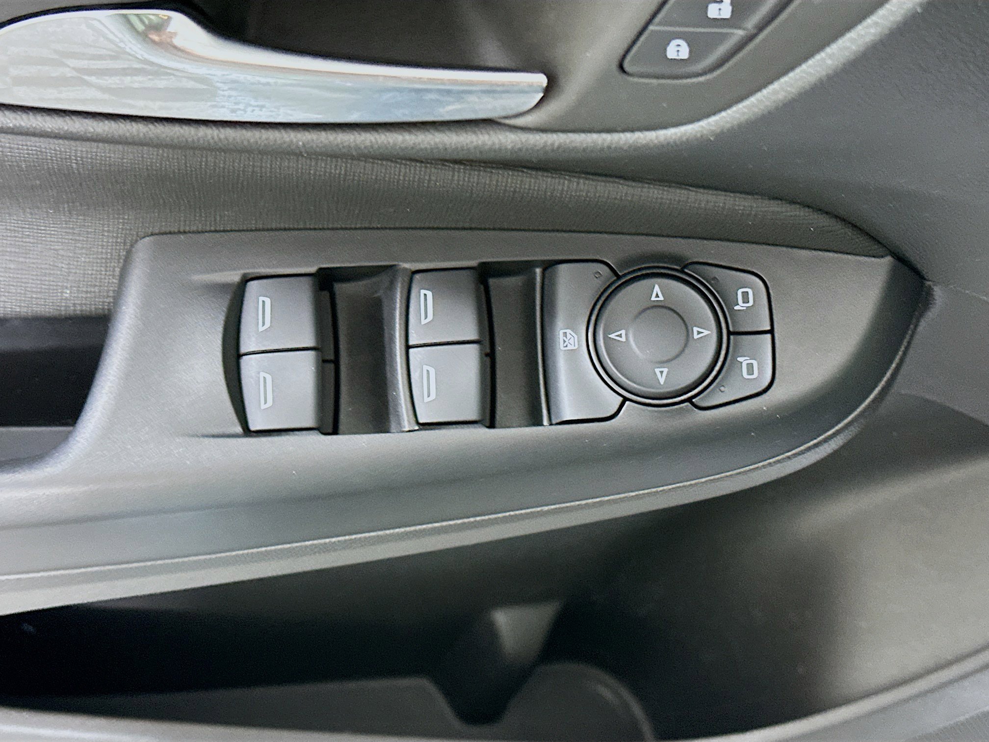 Used 2025 Buick Envista Preferred FWD image 15