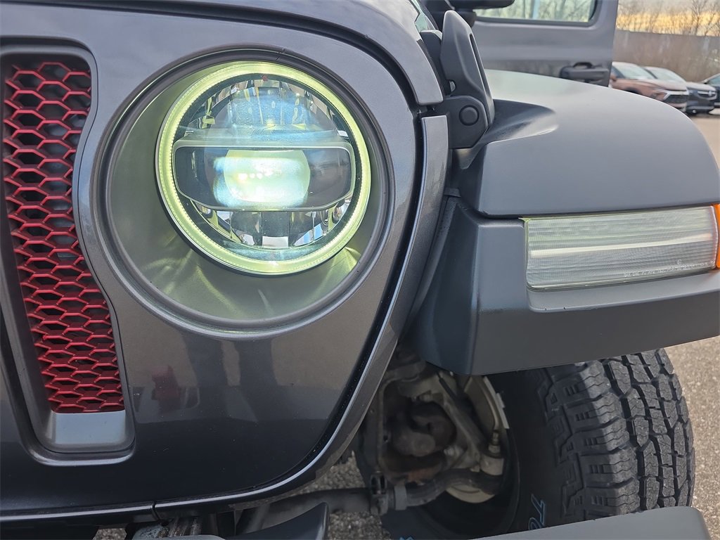 Used 2018 Jeep Wrangler Unlimited Rubicon w/ Dual Top Group image 32