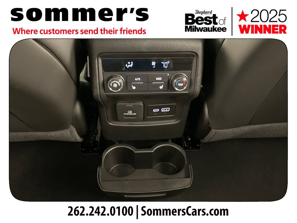 Used 2023 GMC Acadia AT4 w/ Technology Package AWD/4WD image 24