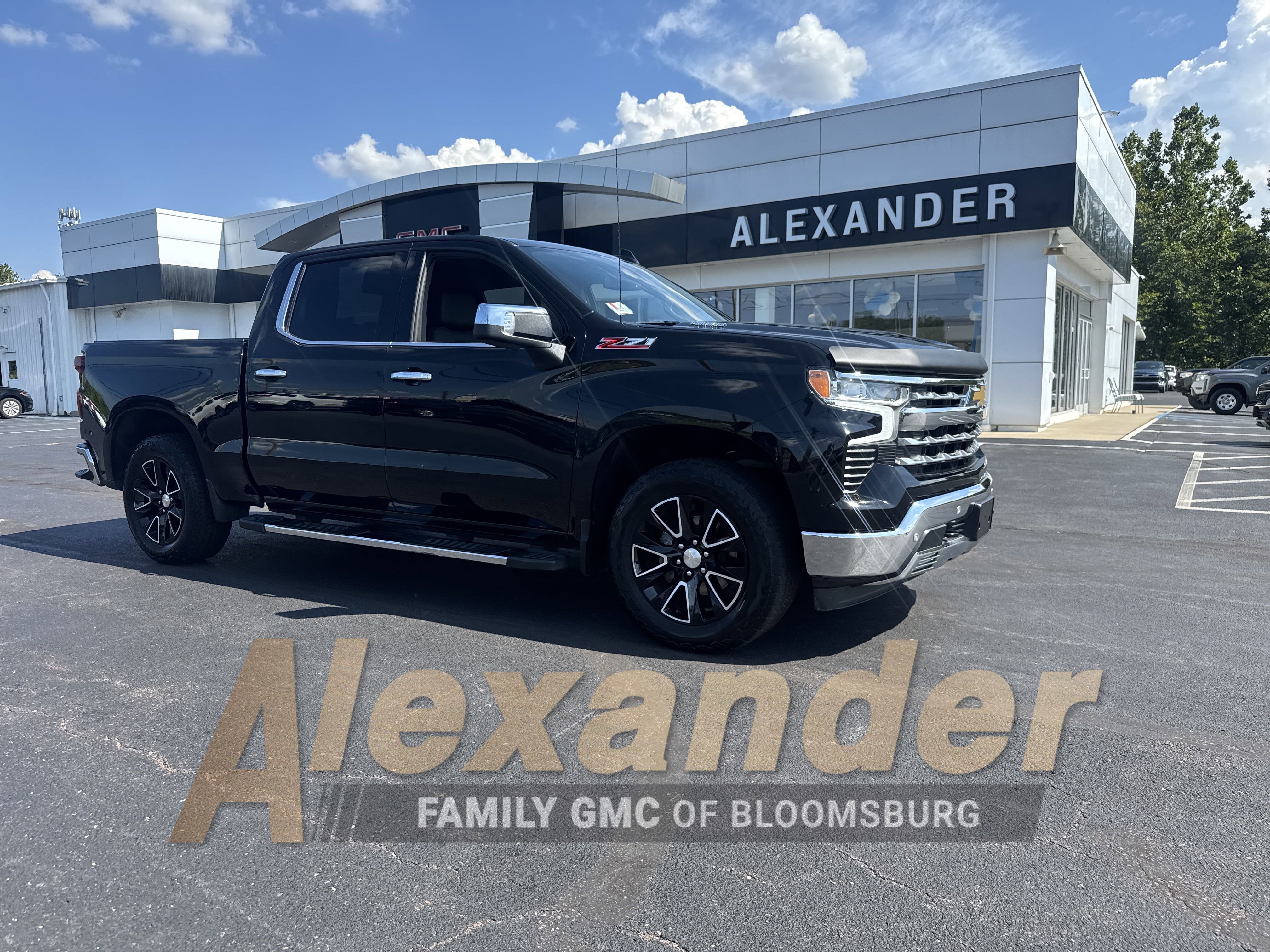 Used 2022 Chevrolet Silverado 1500 LTZ