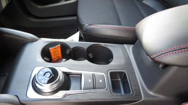 New 2026 Ford Escape ST-Line w/ Tech Pack #1 image 18