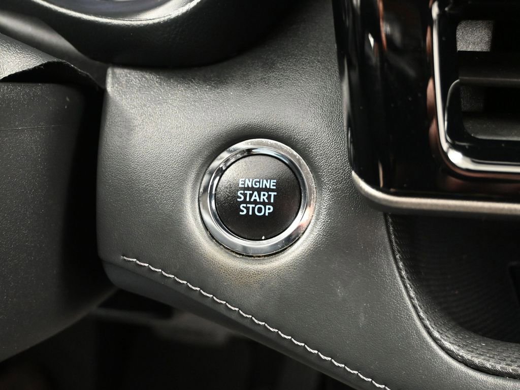 Used 2022 Toyota Highlander Limited image 28