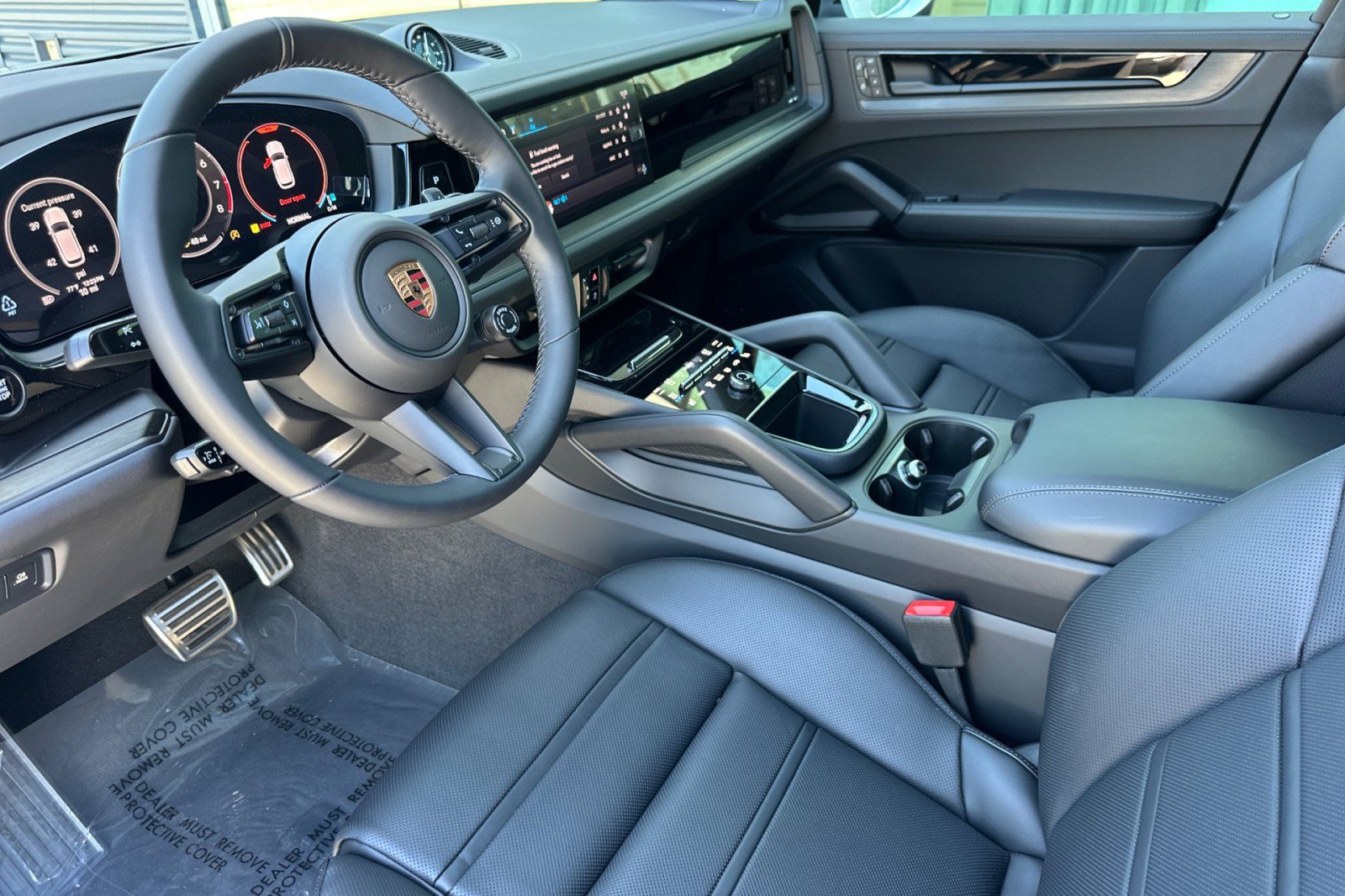 New 2026 Porsche Cayenne GTS AWD/4WD image 4