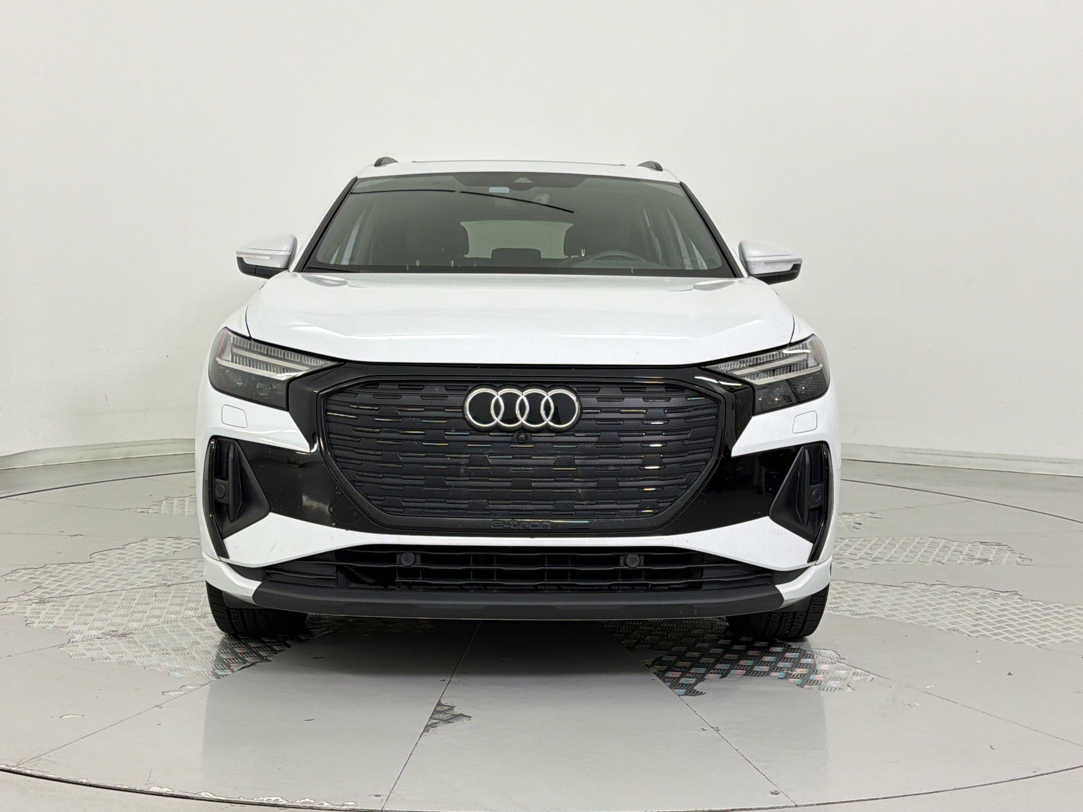 Used 2023 Audi Q4 e-tron Prestige w/ Black Optic Package AWD/4WD image 6