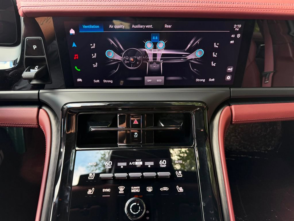 New 2026 Porsche Panamera RWD image 13