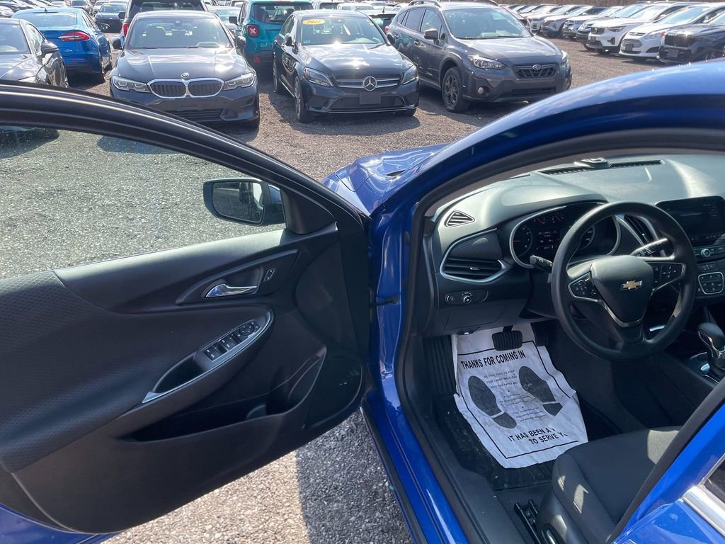 Used 2023 Chevrolet Malibu LT image 10