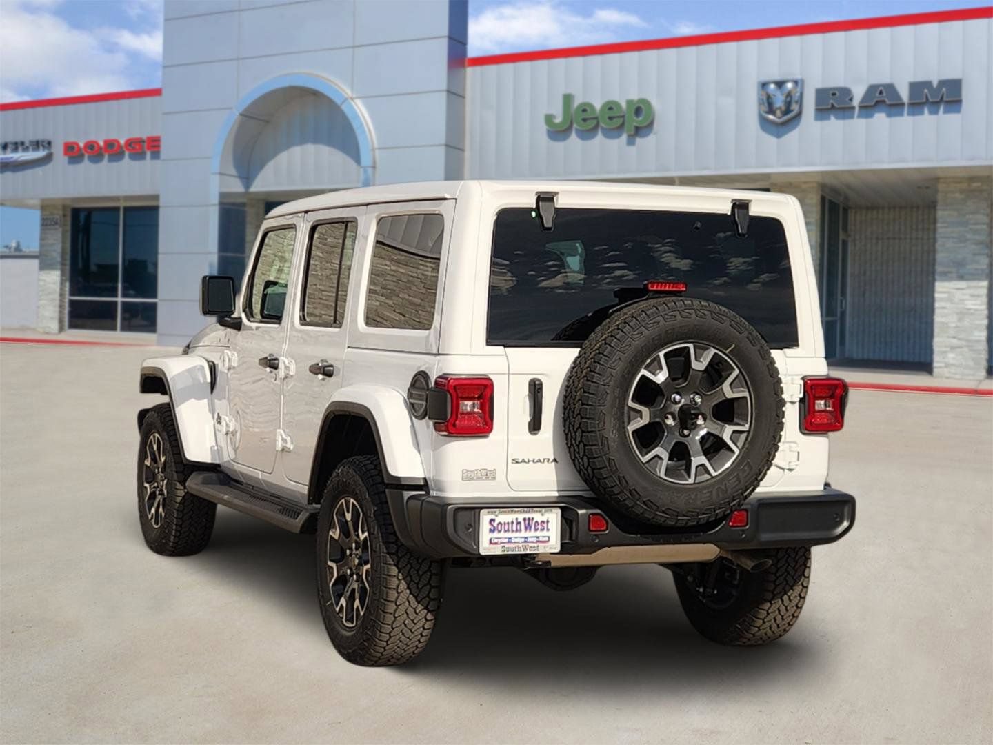 New 2026 Jeep Wrangler Unlimited Sahara AWD/4WD image 4
