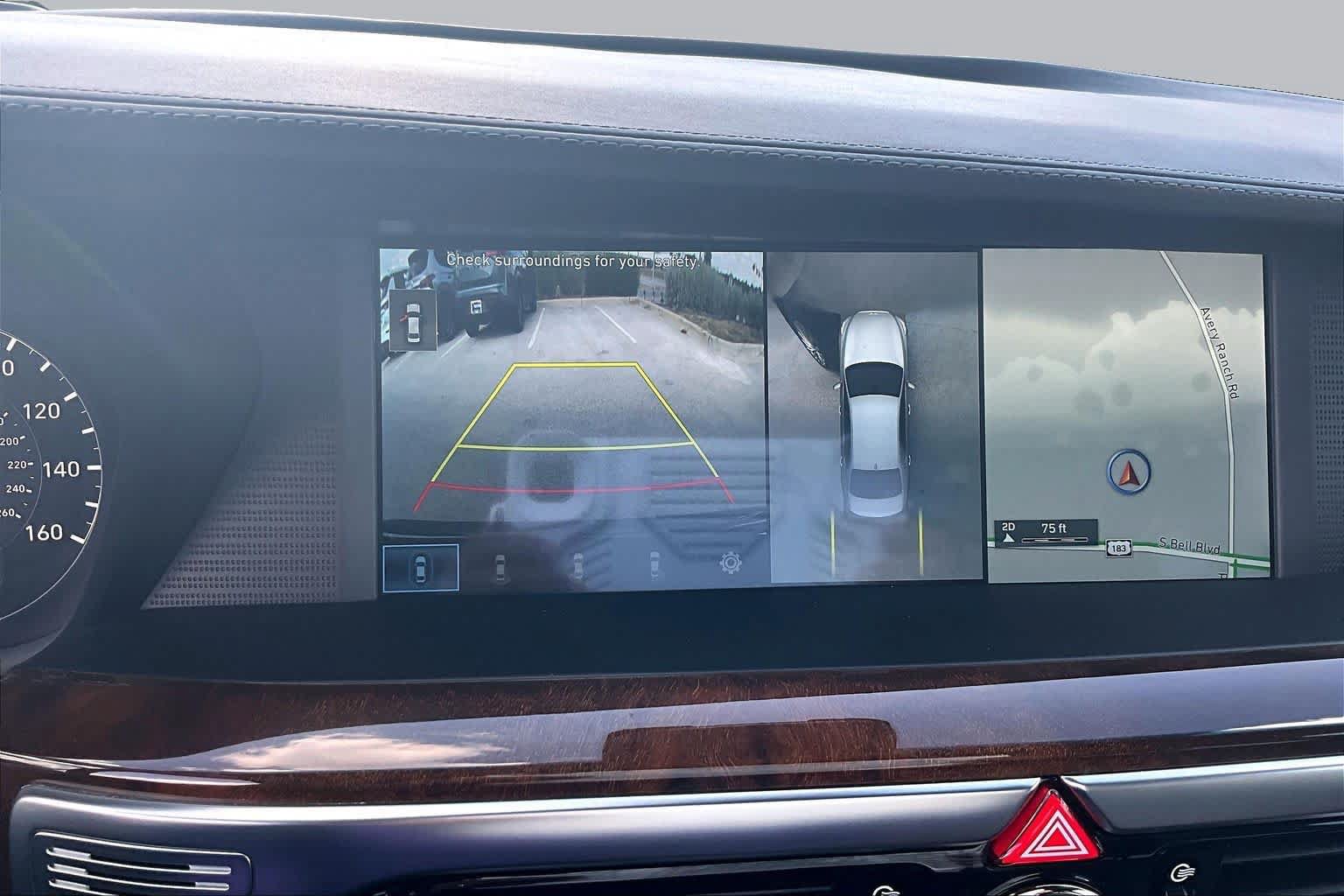 Used 2018 Genesis G90 3.3T Premium RWD image 27