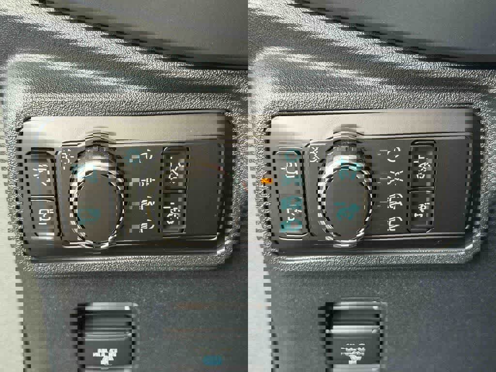 New 2025 Ford Bronco Badlands image 22